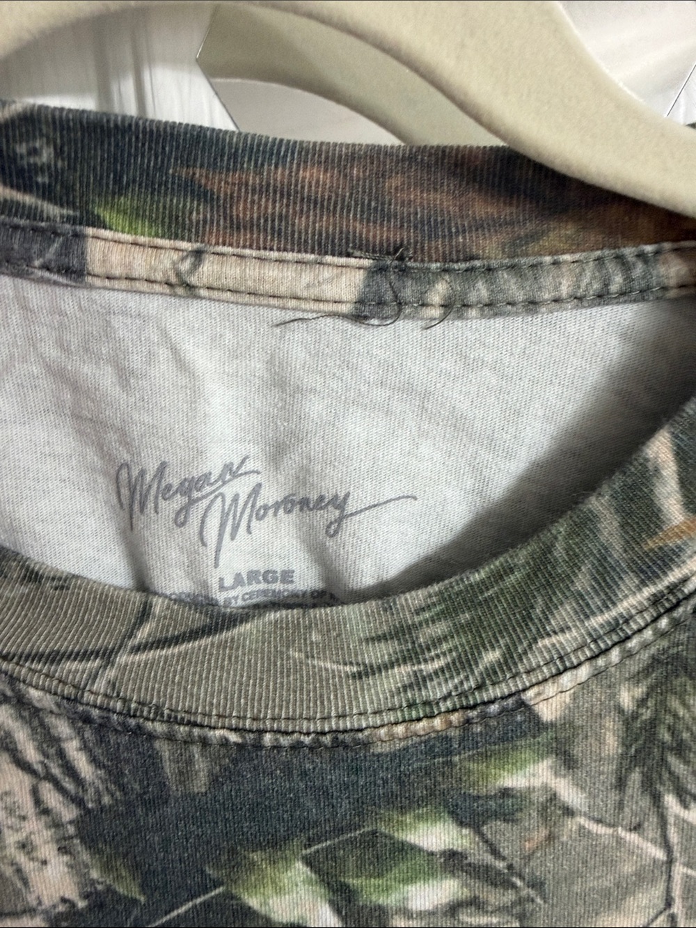 Megan Moroney Tour T-Shirt. NWOT - Picture 2 of 3
